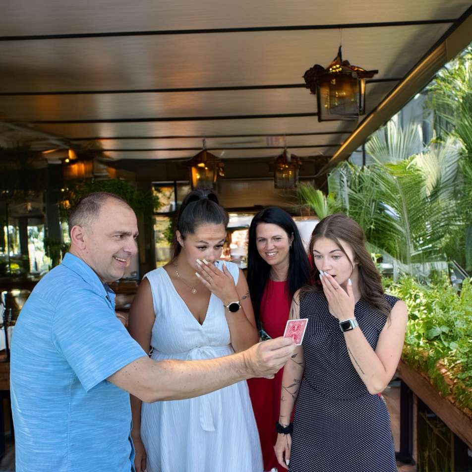 kouzelnik-pro-firemni-pobaveni