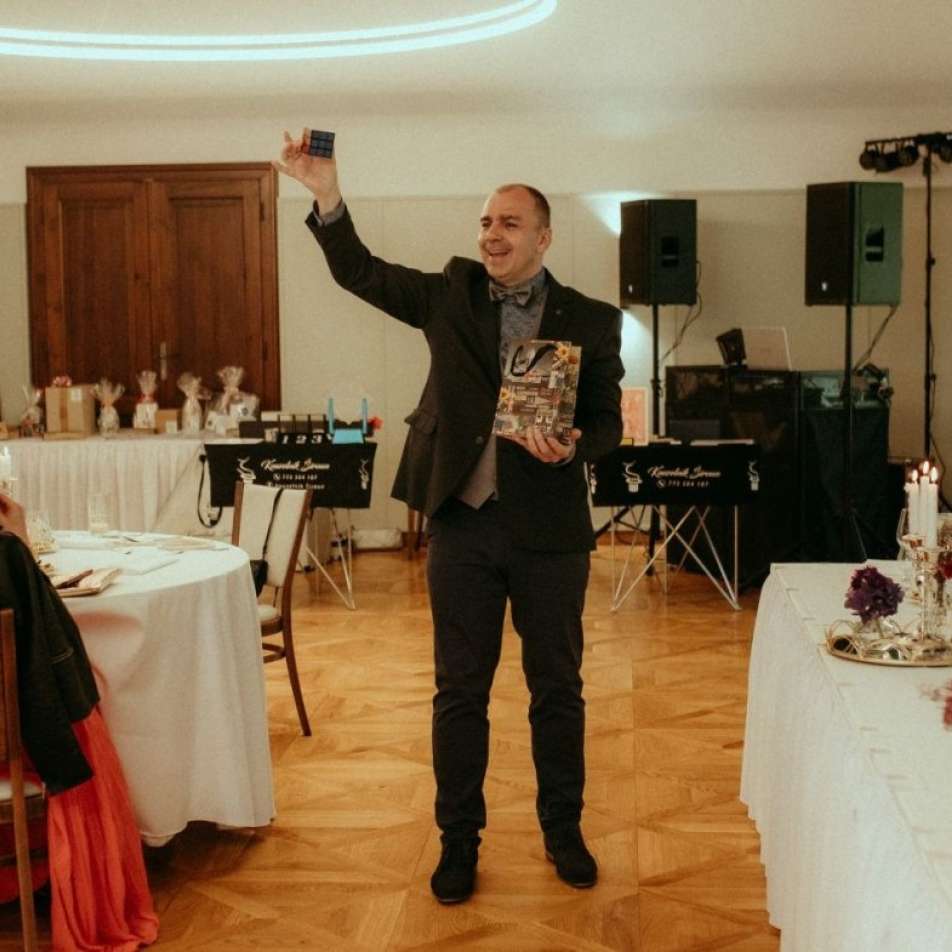 kouzelnik-pro-svatebni-vecer