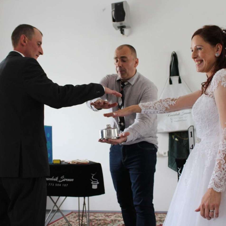 svatebni-show-kouzelnik-siroun