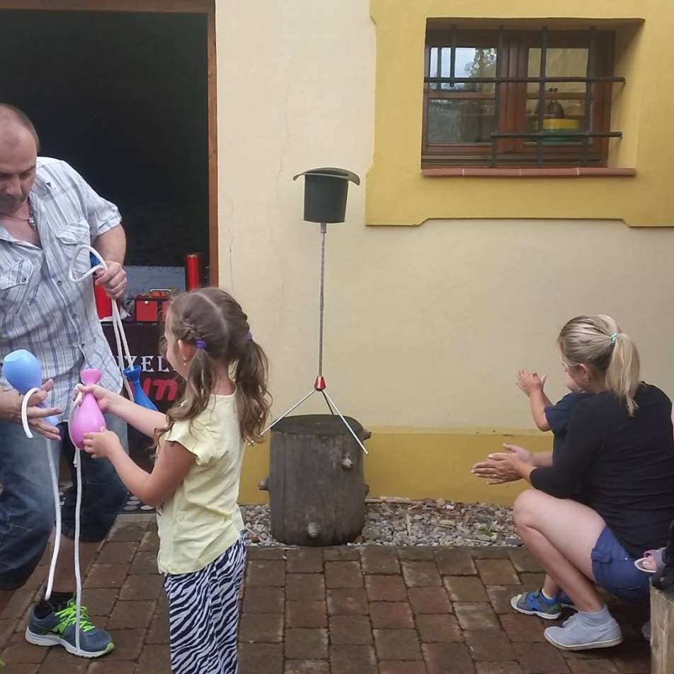 kouzelna-show-v-zoo-plasy