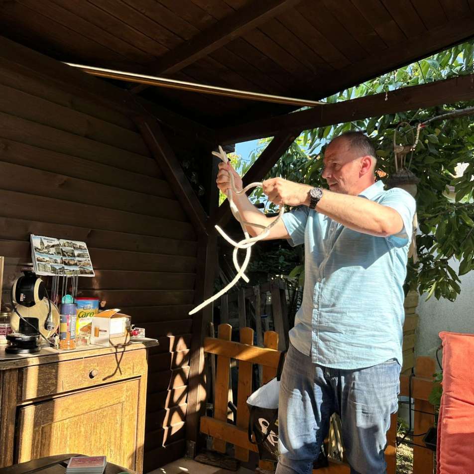 kouzelnik-na-zahradni-party