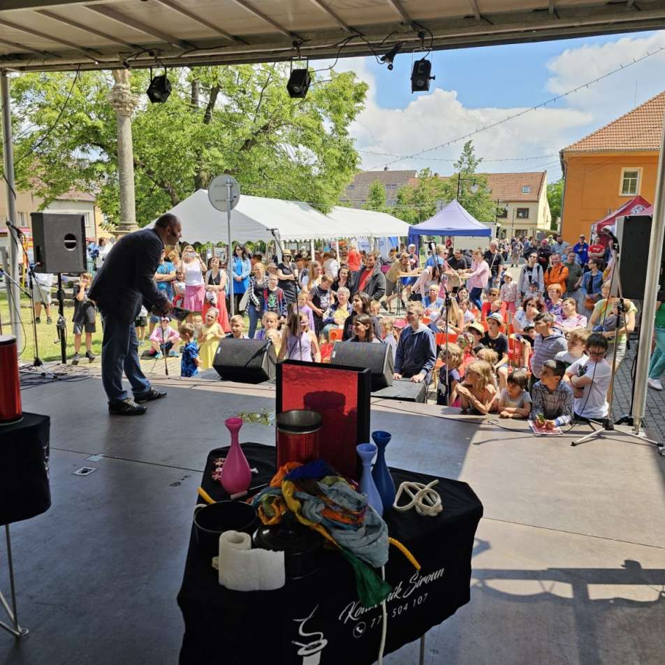 magie-na-mestskych-oslavach