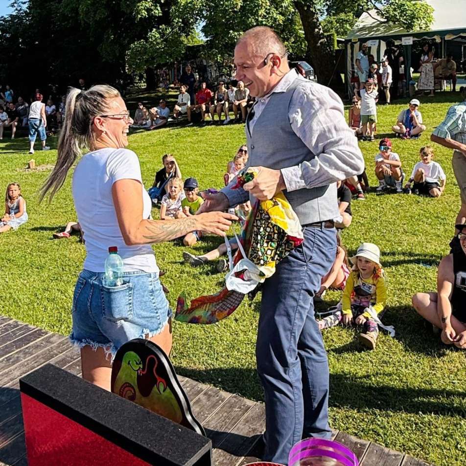 nadchla-je-kouzelnikova-show