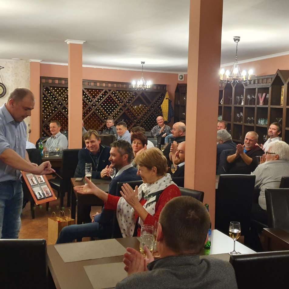 kouzelnik-siroun-na-teambuildingu