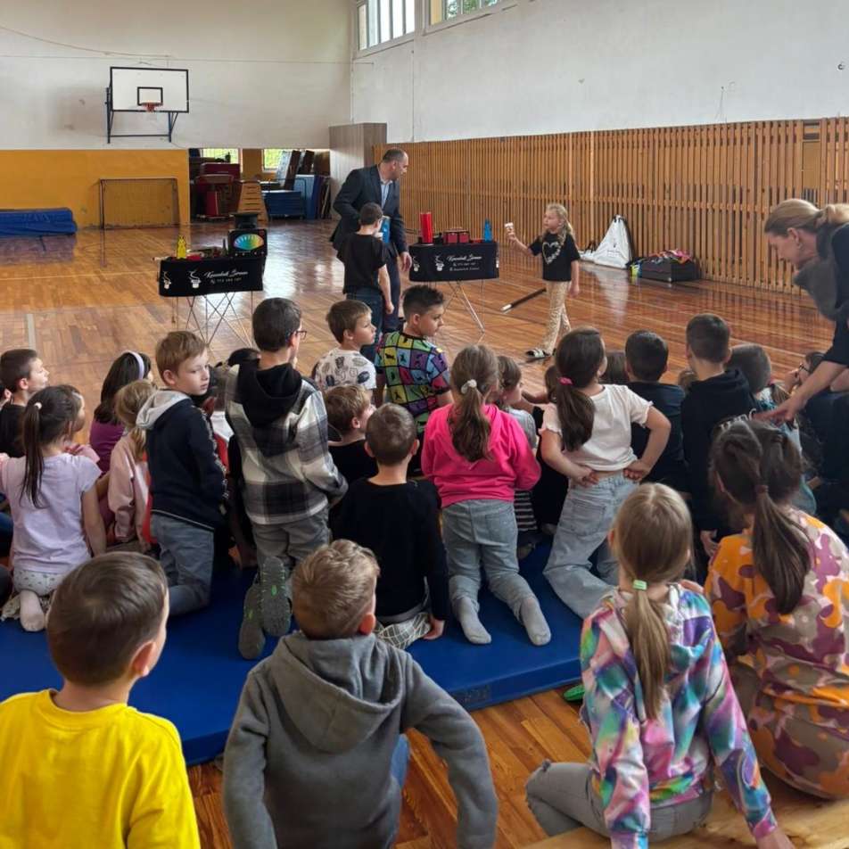 kouzelnik-pro-materskou-skolku