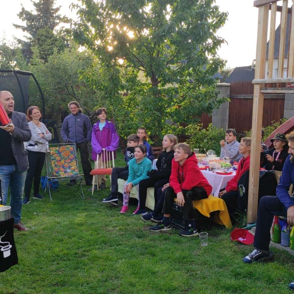 kouzleni-pro-hosty-na-zahrade