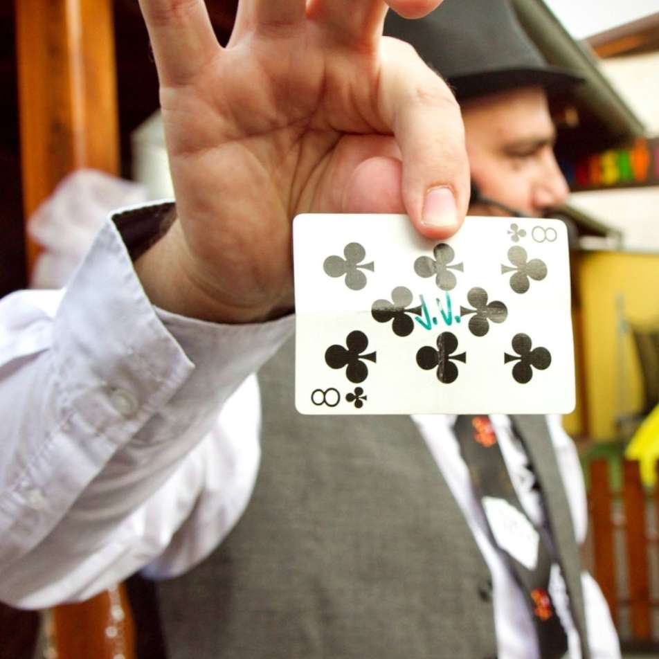 kouzleni-na-svatebni-hostinu