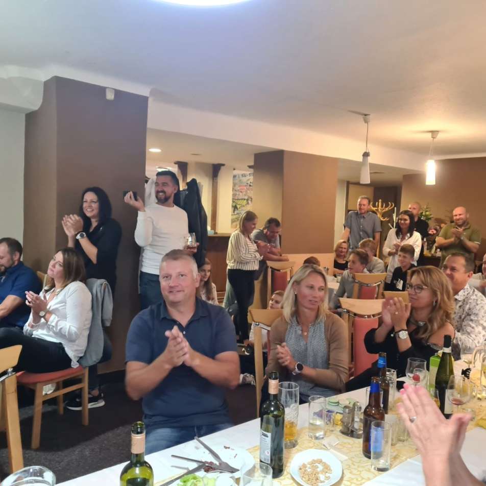 kouzleni-pro-firemni-hosty