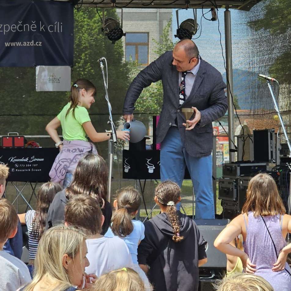 magie-na-mestskych-oslavach