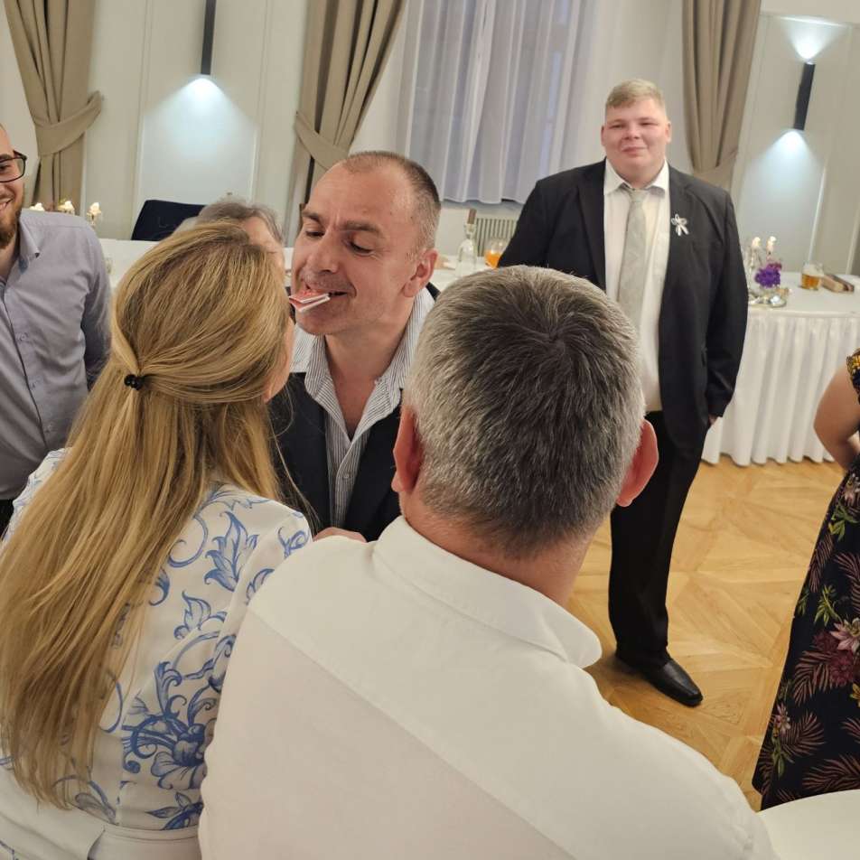 svatebni-show-kouzelnik-siroun